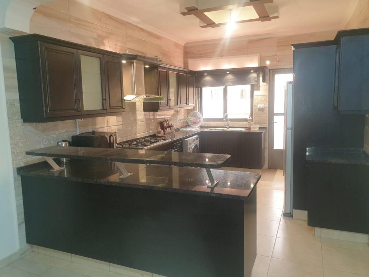 شقة مفروشة فرش فاخر ٣ غرف نوم في طبربور عمان Exterior photo